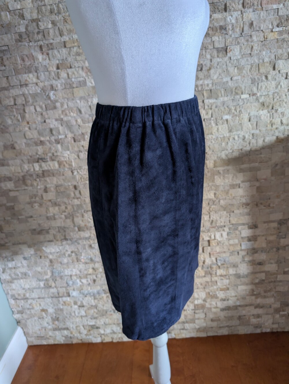 Leather City Navy Genuine Suede Mini Skirt Sz Small Edgy Avante Garde Tailored image 2
